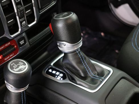 Used 2022 Jeep Wrangler Unlimited Rubicon 4xe w/ Safety Group image 6