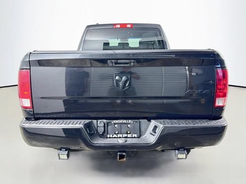 Used 2017 RAM 1500 Express w/ Black Ram 1500 Express Group AWD/4WD image 9