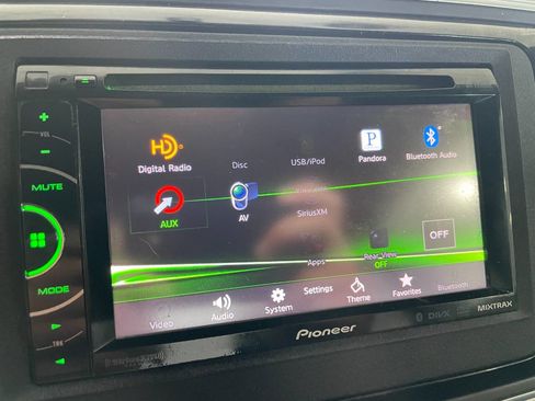 Used 2012 Volkswagen Beetle 2.5 image 24