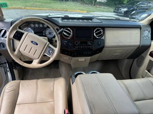 Used 2008 Ford F350 Lariat AWD/4WD image 9