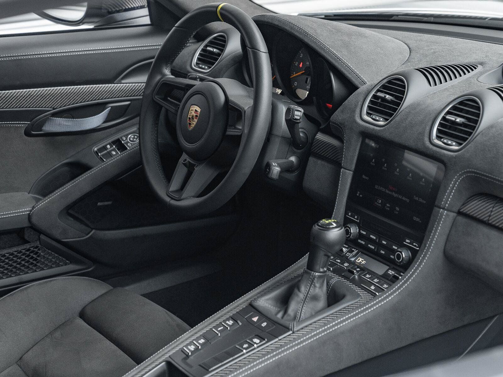 Used 2024 Porsche 718 Cayman GT4 RS RWD image 25
