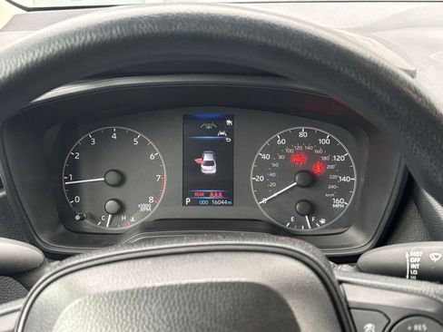 Used 2025 Toyota Corolla LE image 36