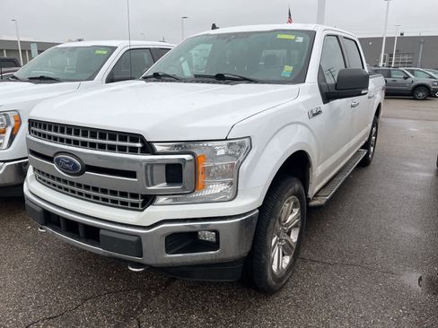 Used 2020 Ford F150 XLT w/ Equipment Group 302A Luxury image 2