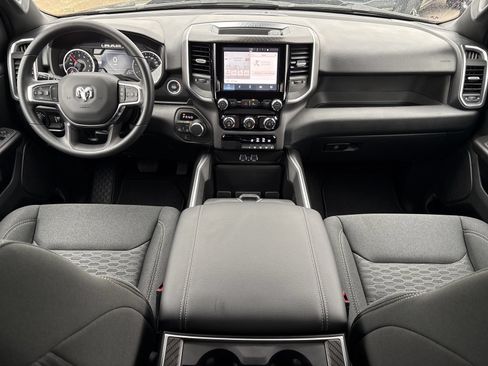 New 2026 RAM 1500 Express AWD/4WD image 17
