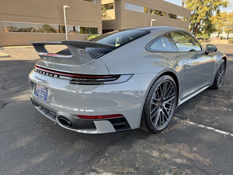 Used 2024 Porsche 911 Carrera 4S w/ Premium Package AWD/4WD image 23