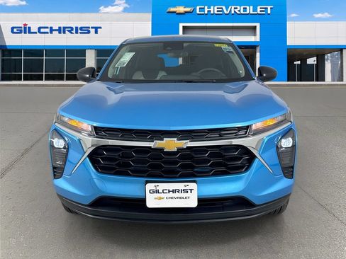 New 2026 Chevrolet Trax LS FWD image 2