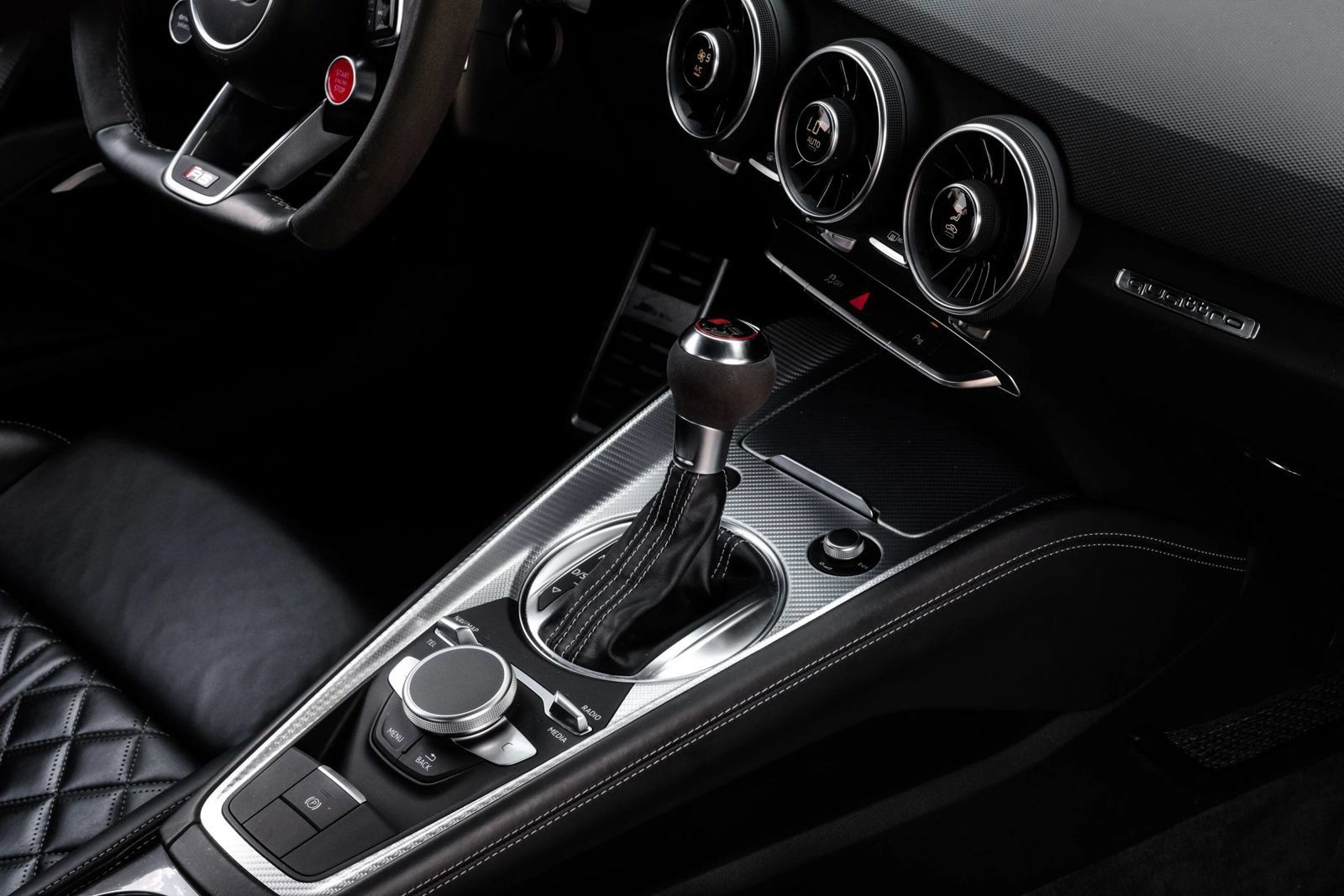 Used 2018 Audi TT RS AWD/4WD image 22
