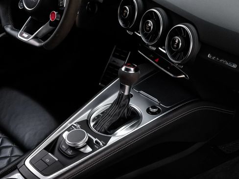 Used 2018 Audi TT RS AWD/4WD image 22