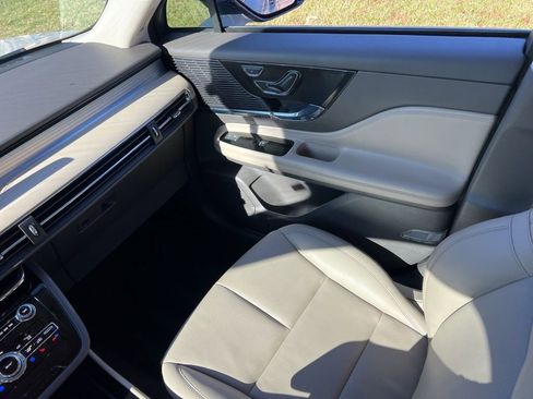 Used 2022 Lincoln Corsair FWD w/ Equipment Group 101A image 26