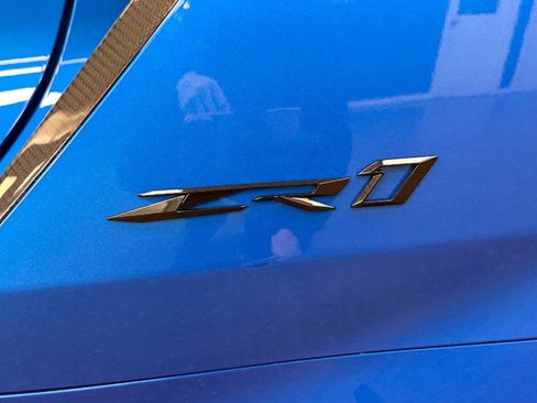 Used 2026 Chevrolet Corvette ZR1 w/ ZR1 Carbon Fiber Aero Package image 14