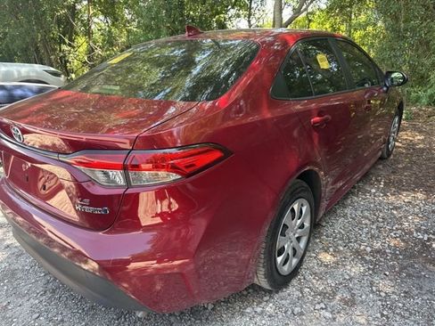 Used 2023 Toyota Corolla LE FWD image 30