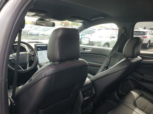 Used 2023 Ford Edge ST-Line AWD/4WD image 10