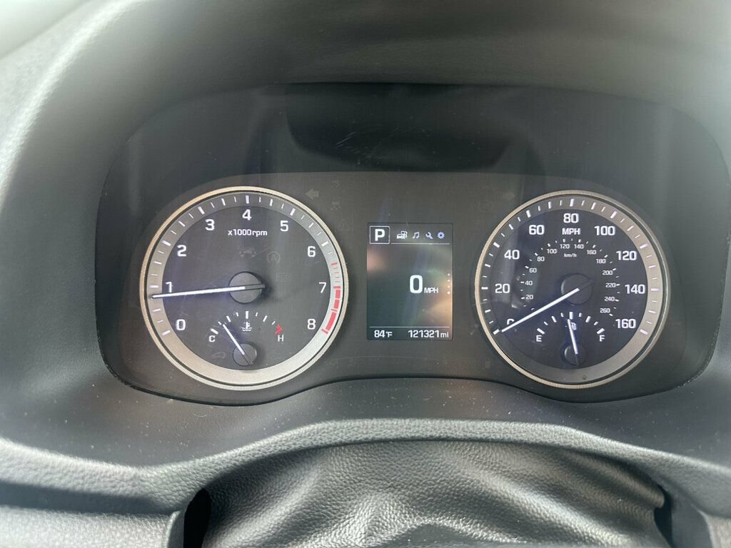 Used 2017 Hyundai Tucson SE w/ SE Popular Package 02 AWD/4WD image 12