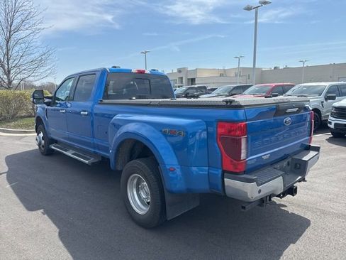 Used 2020 Ford F350 Lariat w/ Chrome Package image 4