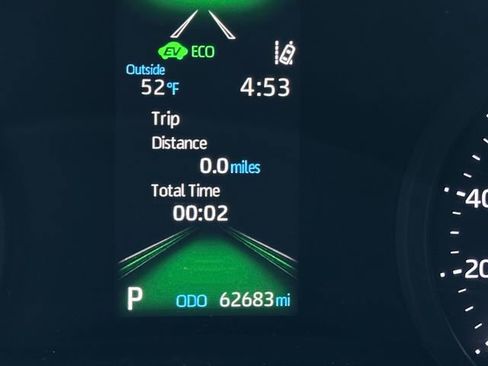 Used 2023 Toyota Sienna XLE image 21