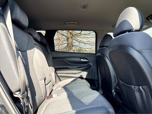 Used 2023 Hyundai Santa Fe SEL image 19