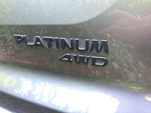 Used 2024 Nissan Pathfinder Platinum w/ Lighting Package (N93) AWD/4WD image 8