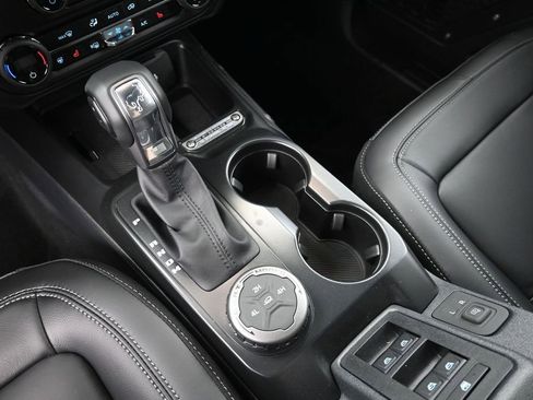 New 2026 Ford Bronco Outer Banks AWD/4WD image 30