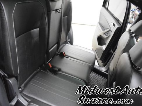 Used 2023 Volkswagen Tiguan SE R-Line AWD/4WD image 30