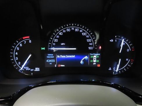 Used 2019 Cadillac XT5 Luxury image 24