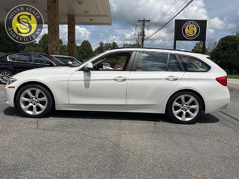 Used 2015 BMW 328i xDrive Wagon AWD/4WD image 3
