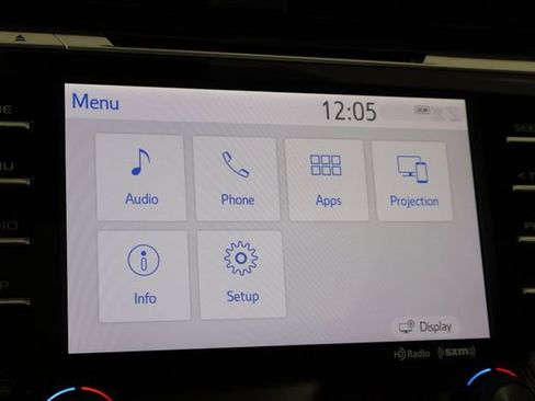 Used 2019 Toyota Camry XSE image 28