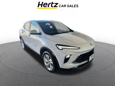 Used 2025 Buick Encore GX Preferred FWD image 1