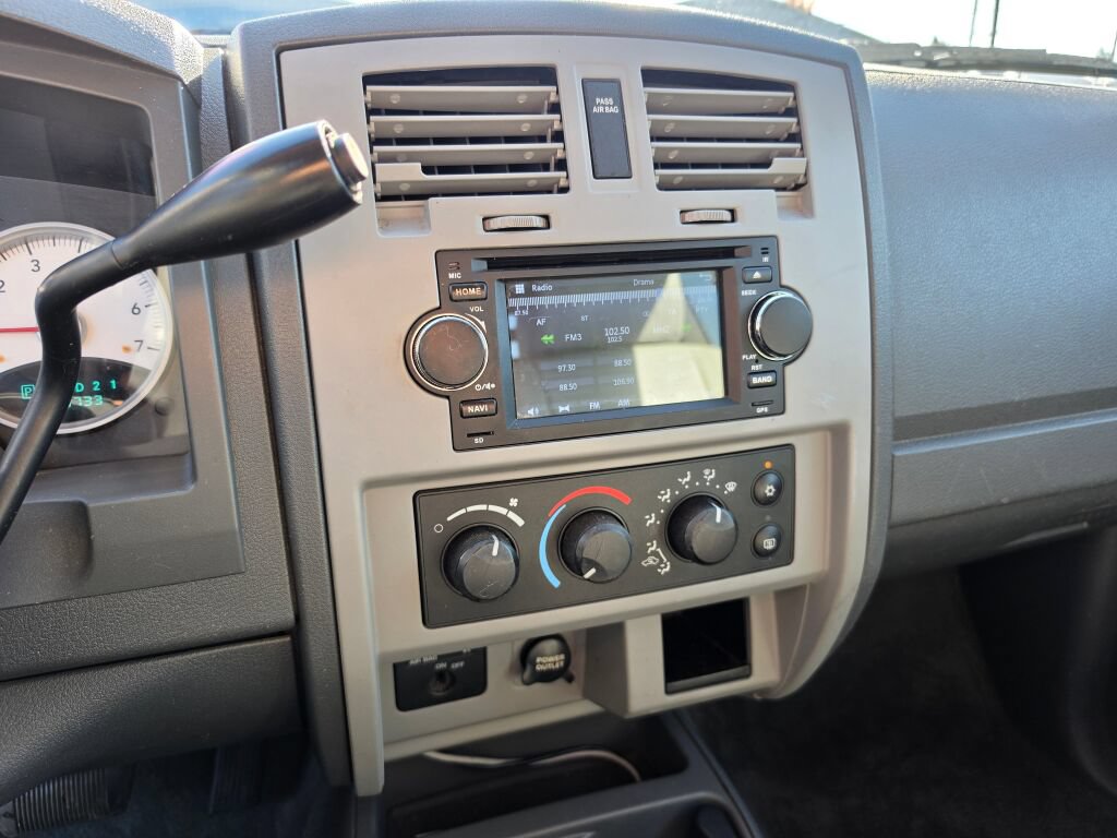 Used 2005 Dodge Dakota SLT RWD image 25
