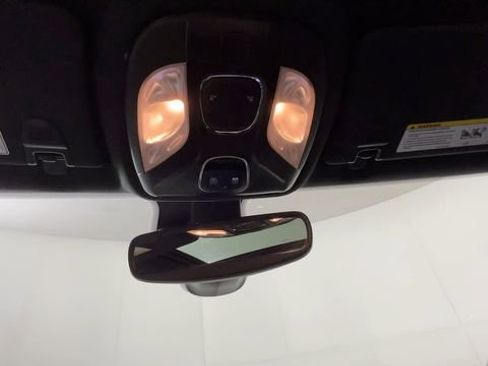 Used 2024 Jeep Compass Limited w/ Sun and Sound Group AWD/4WD image 31
