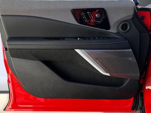 New 2026 Cadillac Optiq Sport 1 w/ LPO, Floor Liner Package image 21