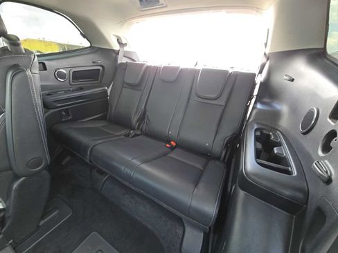 Used 2024 Subaru Ascent Limited w/ Technology Package AWD/4WD image 14