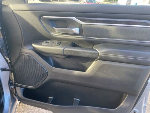 Used 2022 RAM 1500 Big Horn AWD/4WD image 37