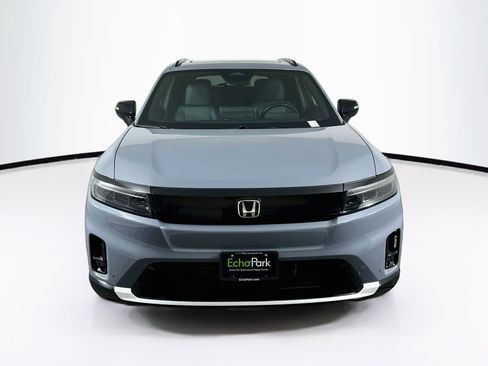 Used 2025 Honda Prologue Touring image 2