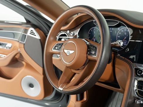 Used 2021 Bentley Flying Spur W12 AWD/4WD image 37