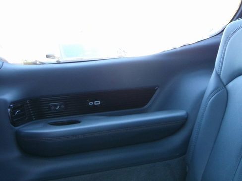 Used 2022 Jeep Grand Wagoneer Series II w/ Convenience Group III image 26