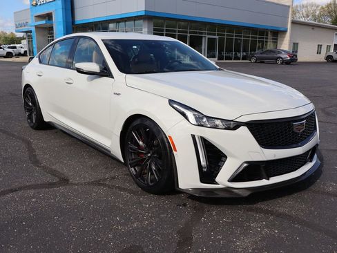 Used 2023 Cadillac CT5 V Blackwing w/ Carbon Fiber Package 2 RWD image 2