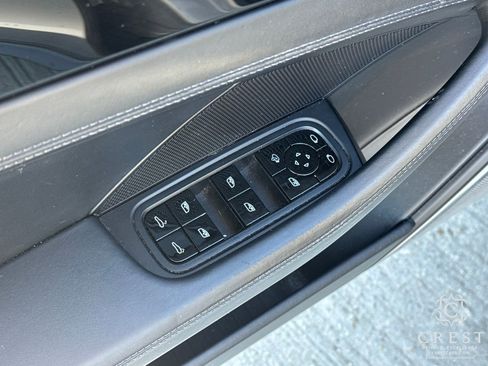 Used 2017 Porsche Panamera 4S image 10