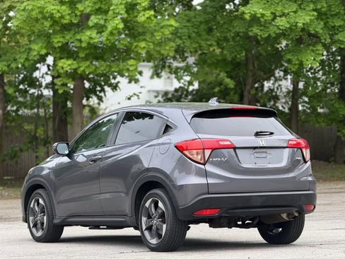 Used 2018 Honda HR-V EX image 5