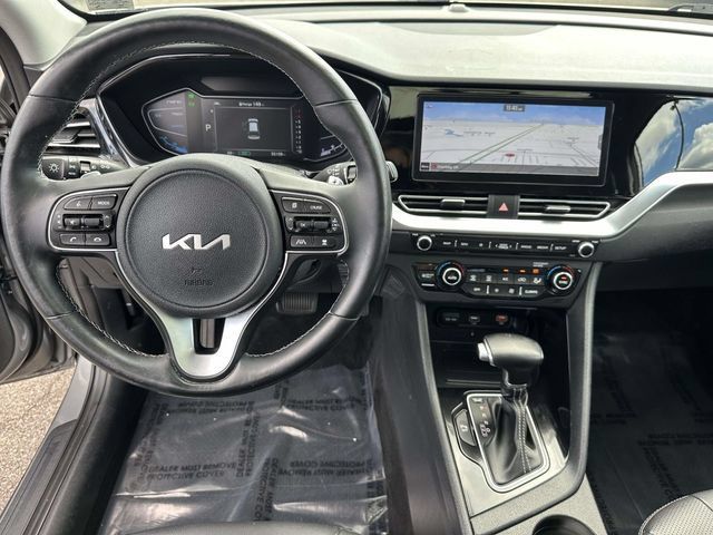 Used 2022 Kia Niro EX Premium FWD image 18