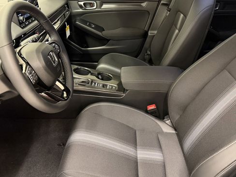 New 2026 Honda Civic Sport image 17