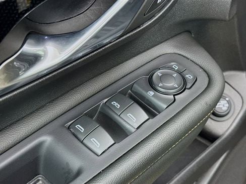 Used 2024 GMC Terrain AT4 w/ Infotainment Package II image 20