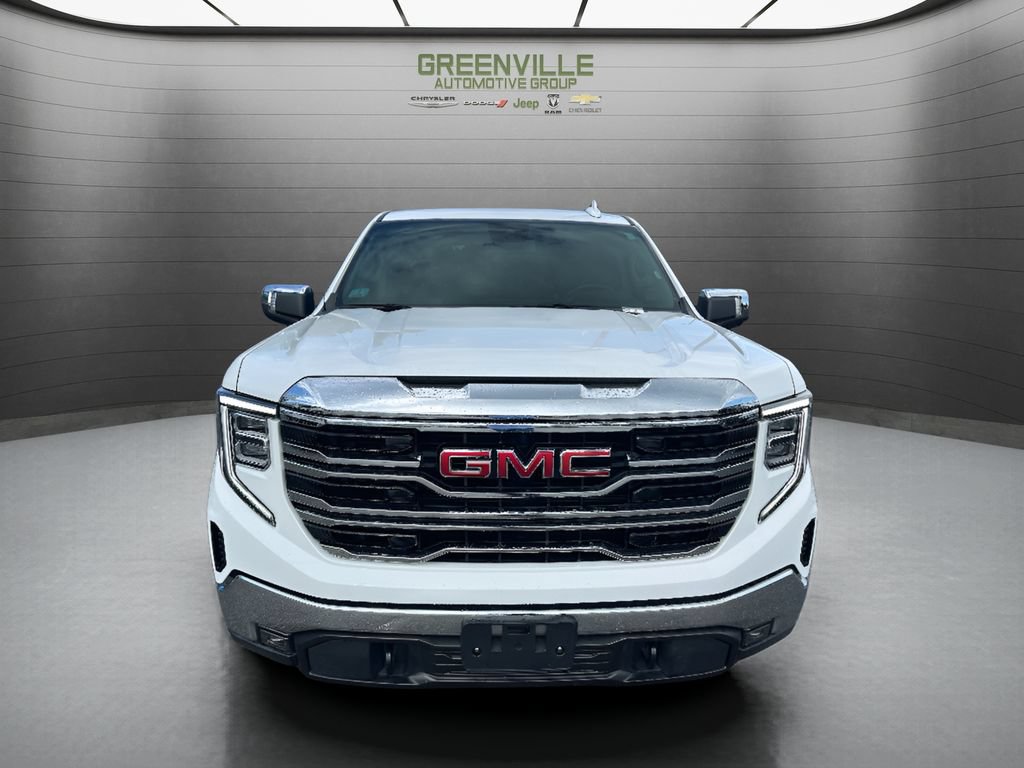 Used 2026 GMC Sierra 1500 SLT AWD/4WD image 2