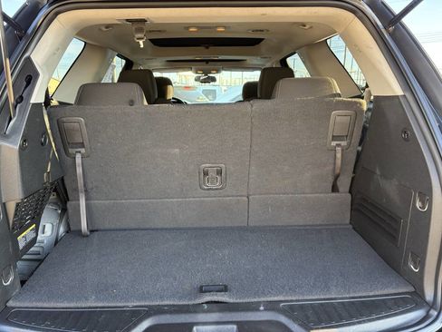 Used 2016 GMC Acadia SLE image 14