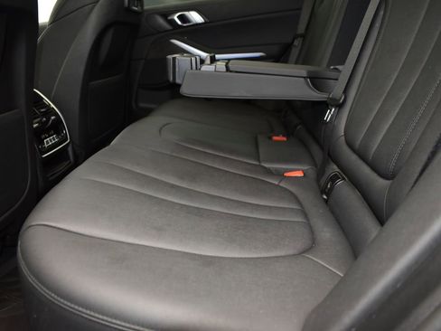 Used 2022 BMW X5 sDrive40i w/ Premium Package image 16