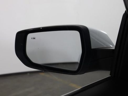 Used 2021 Chevrolet Malibu RS FWD image 34