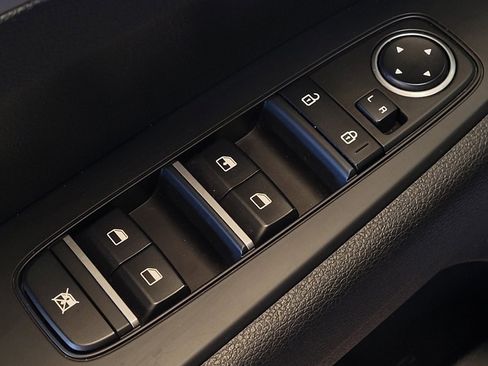 Used 2023 Kia Forte LXS w/ LXS Technology Package FWD image 27