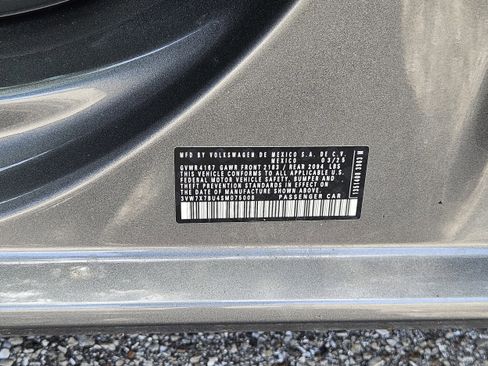 New 2025 Volkswagen Jetta SE image 36