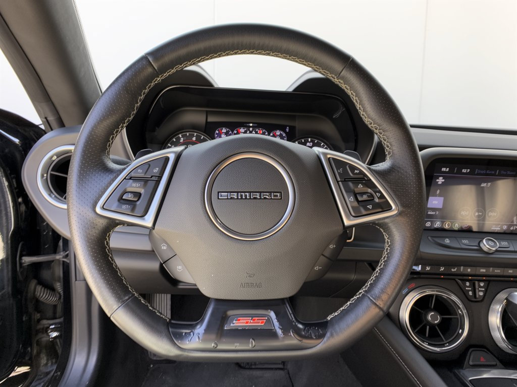 Used 2019 Chevrolet Camaro SS RWD image 10