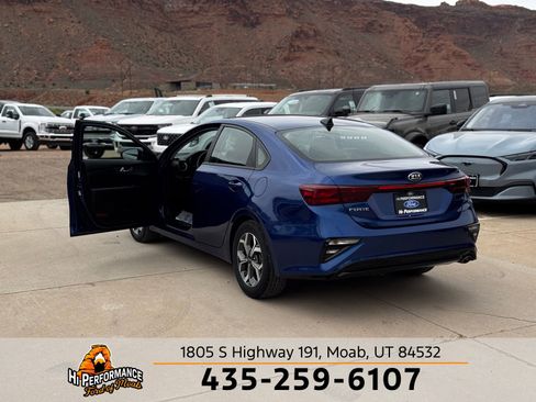 Used 2021 Kia Forte LXS FWD image 13
