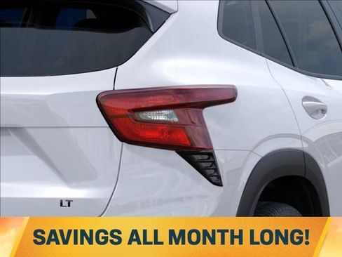 New 2026 Chevrolet Trax LT w/ Driver Confidence Package FWD image 11